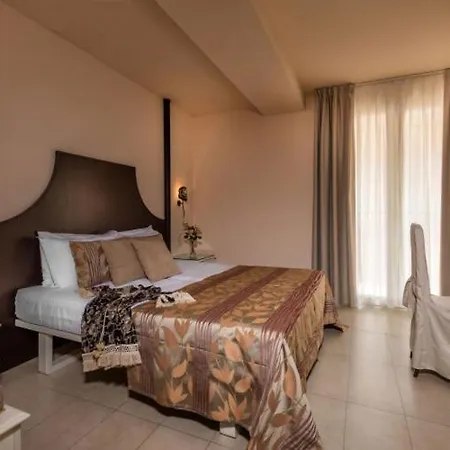 Baia Del Mar Boutique 4* 리도 디 예솔로